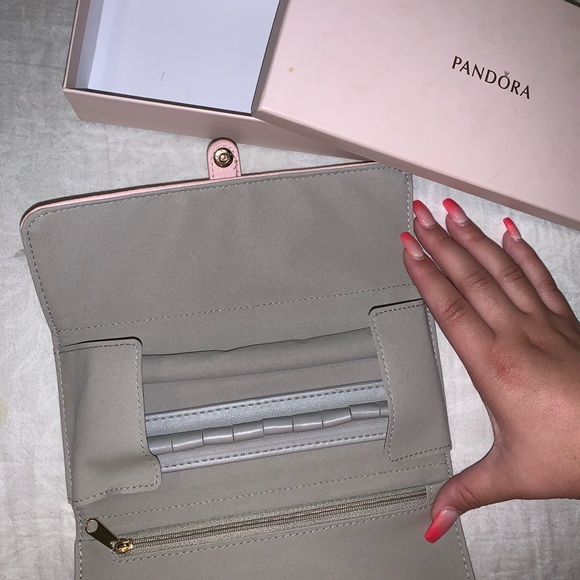 Pandora Jewelry holder - Picture 3 of 3